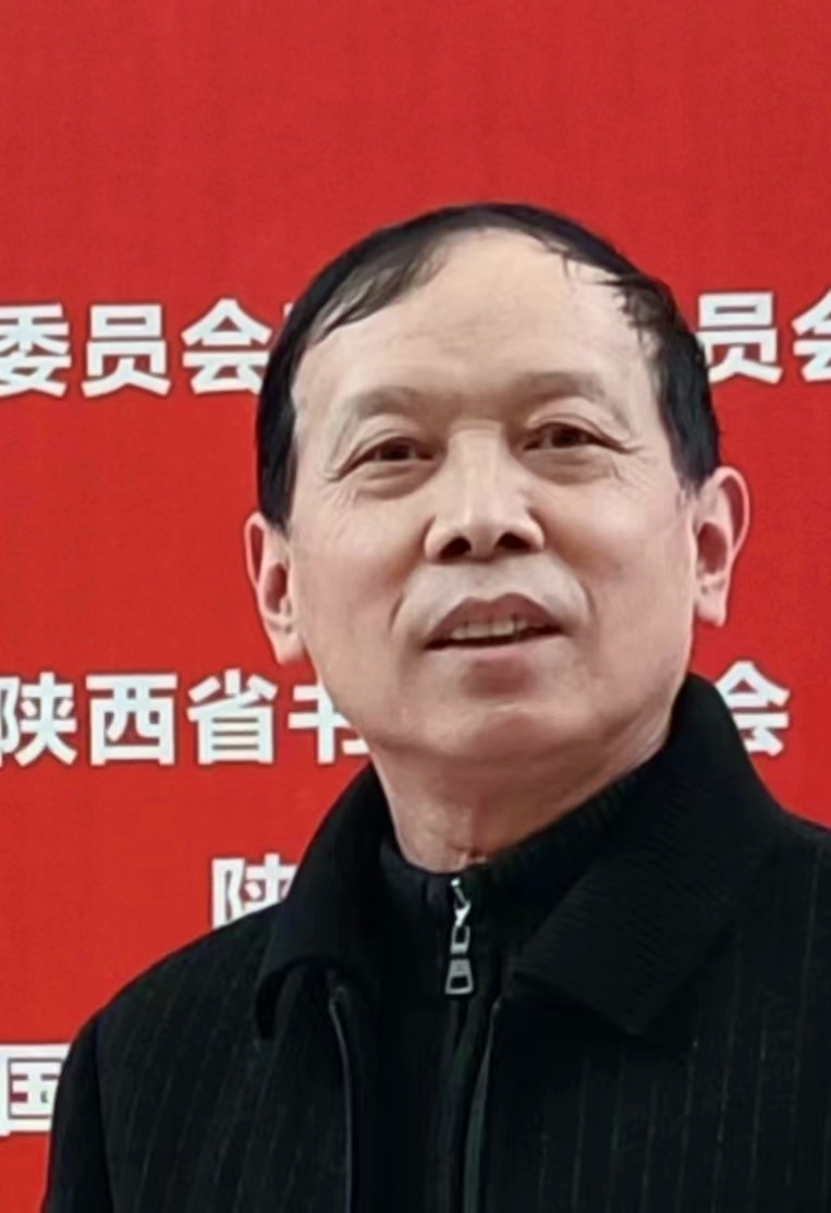 王亲民